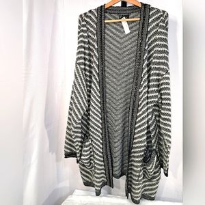 New Directions NWT Cardigan